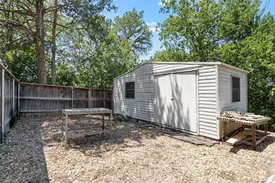 1300 Circlewood Drive, Woodway, TX 76712 - Photo 32