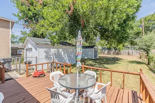 3723 Texas Dr, Dallas, TX 75211 - Photo 28