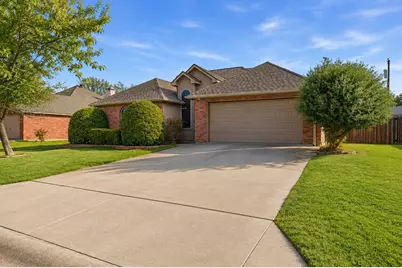 921 Calder Street, Howe, TX 75459 - Photo 2