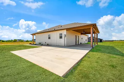 225 Private Road 33083, Sumner, TX 75486 - Photo 18