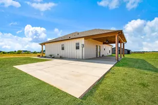 225 Private Road 33083, Sumner, TX 75486 - Photo 18