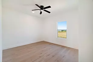 225 Private Road 33083, Sumner, TX 75486 - Photo 14