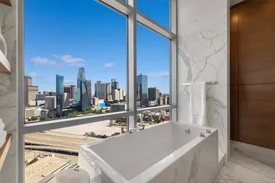 2200 Victory Avenue #2701, Dallas, TX 75219 - Photo 14