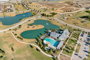 1825 Pelham Dr, Aubrey, TX 76227 - Photo 34