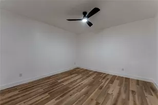 606 Davis Street N, Sulphur Springs, TX 75482 - Photo 12