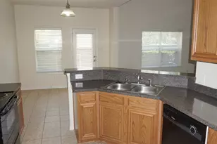 8734 Manhattan Ave, Plano, TX 75024 - Photo 6