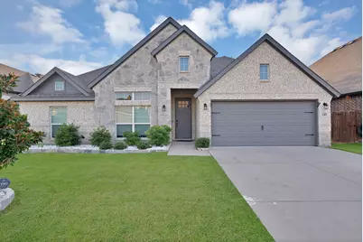 125 Colonial Drive, Joshua, TX 76058 - Photo 4
