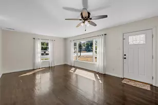 3801 Grim Ave, Waco, TX 76710 - Photo 2