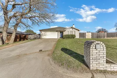 202 Lancelot Drive, Weatherford, TX 76086 - Photo 1