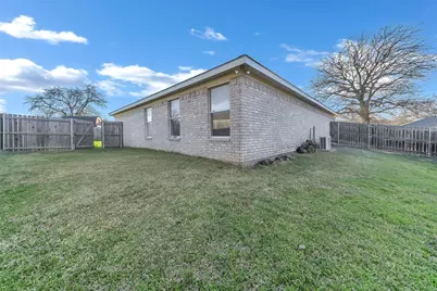 202 Lancelot Drive, Weatherford, TX 76086 - Photo 26