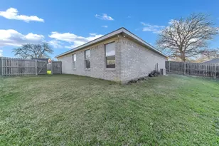 202 Lancelot Dr, Weatherford, TX 76086 - Photo 26