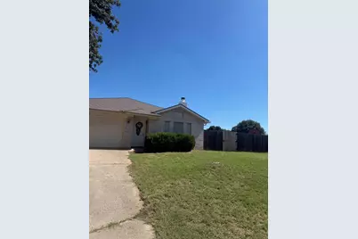 202 Lancelot Drive, Weatherford, TX 76086 - Photo 2