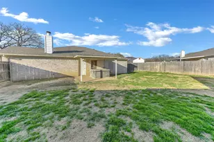 202 Lancelot Dr, Weatherford, TX 76086 - Photo 22
