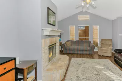 202 Lancelot Drive, Weatherford, TX 76086 - Photo 4