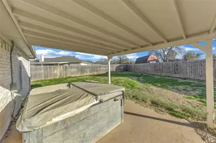 202 Lancelot Dr, Weatherford, TX 76086 - Photo 24