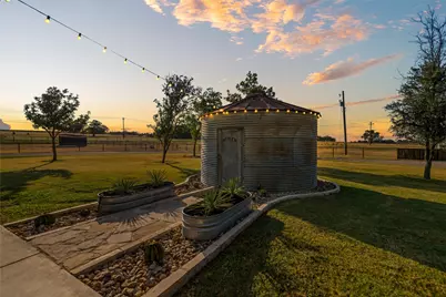 2910 County Road 386, Stephenville, TX 76401 - Photo 12