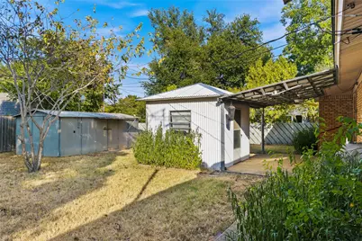 6725 Cylinda Sue Circle, North Richland Hills, TX 76180 - Photo 28