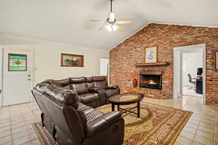 1308 Prelude Dr, Fort Worth, TX 76134 - Photo 14