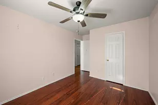 6014 Harwood Crossing Dr, Arlington, TX 76018 - Photo 22