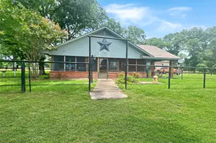 695 Co Rd 1210, Lake Creek, TX 75450 - Photo 1
