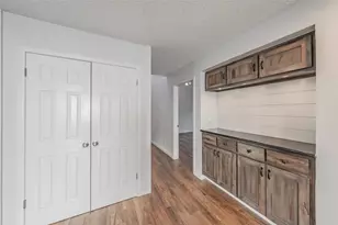 5520 Willow Cir, Fort Worth, TX 76112 - Photo 12