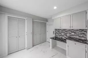 5520 Willow Cir, Fort Worth, TX 76112 - Photo 18