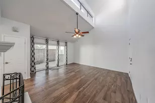 5520 Willow Cir, Fort Worth, TX 76112 - Photo 6