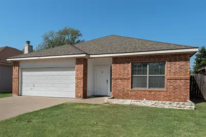 303 Texas Drive, Lake Dallas, TX 75065 - Photo 2