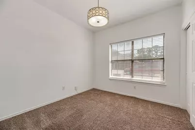 303 Texas Drive, Lake Dallas, TX 75065 - Photo 10