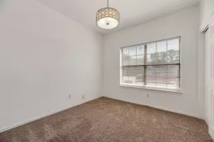 303 Texas Dr, Lake Dallas, TX 75065 - Photo 10
