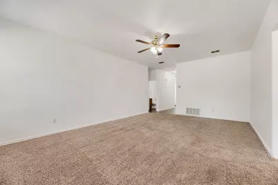 303 Texas Drive, Lake Dallas, TX 75065 - Photo 4