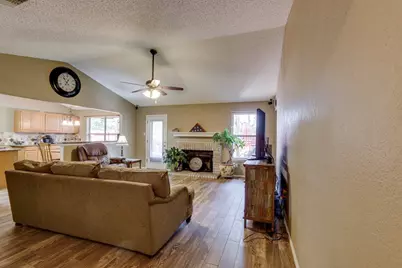 6912 Lyndale Drive, Watauga, TX 76148 - Photo 28