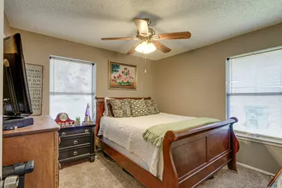 6912 Lyndale Drive, Watauga, TX 76148 - Photo 14
