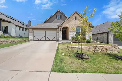 424 Pheasant Hill Lane, Fort Worth, TX 76028 - Photo 2