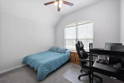 424 Pheasant Hill Lane, Fort Worth, TX 76028 - Photo 24