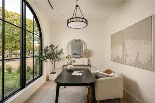 4722 Cowan Ave, Dallas, TX 75209 - Photo 16