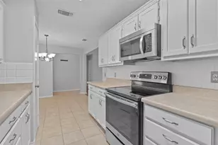 2812 Terry Ct, Denton, TX 76209 - Photo 8