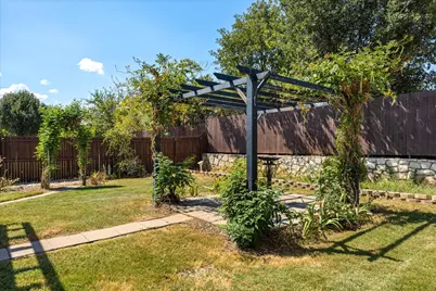 122 Donna Circle, Granbury, TX 76049 - Photo 32