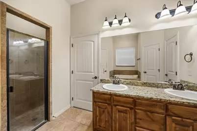 122 Donna Circle, Granbury, TX 76049 - Photo 20