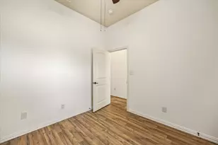 122 Donna Cir, Granbury, TX 76049 - Photo 22