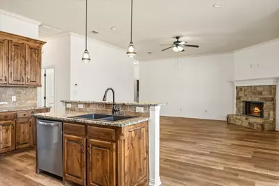 122 Donna Circle, Granbury, TX 76049 - Photo 14