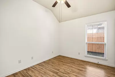 122 Donna Circle, Granbury, TX 76049 - Photo 26