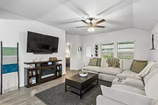 8217 Burma Dr, Fort Worth, TX 76131 - Photo 14