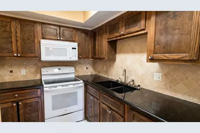 9829 Walnut Street #O 207, Dallas, TX 75243 - Photo 2