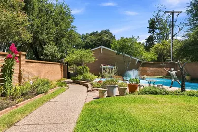 4924 Cobbs Drive #4E, Waco, TX 76710 - Photo 18