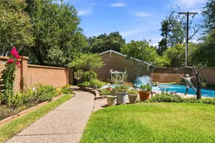4924 Cobbs Dr, Waco, TX 76710 - Photo 18