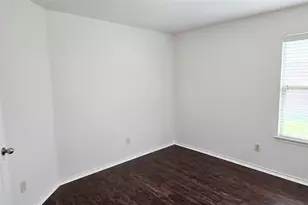 323 Vernon St, Anna, TX 75409 - Photo 10