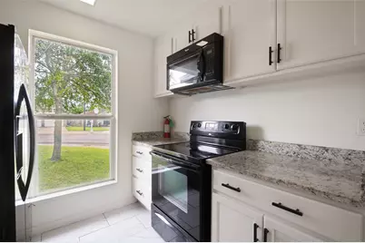 6952 Sammy Circle, Dallas, TX 75237 - Photo 8