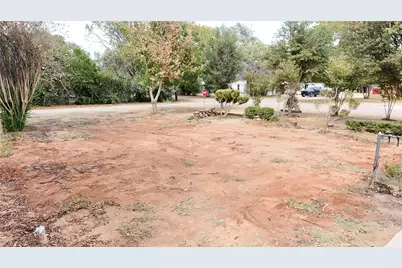 421 Houston Avenue, Strawn, TX 76475 - Photo 6