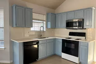 8104 Bells St, Frisco, TX 75035 - Photo 4
